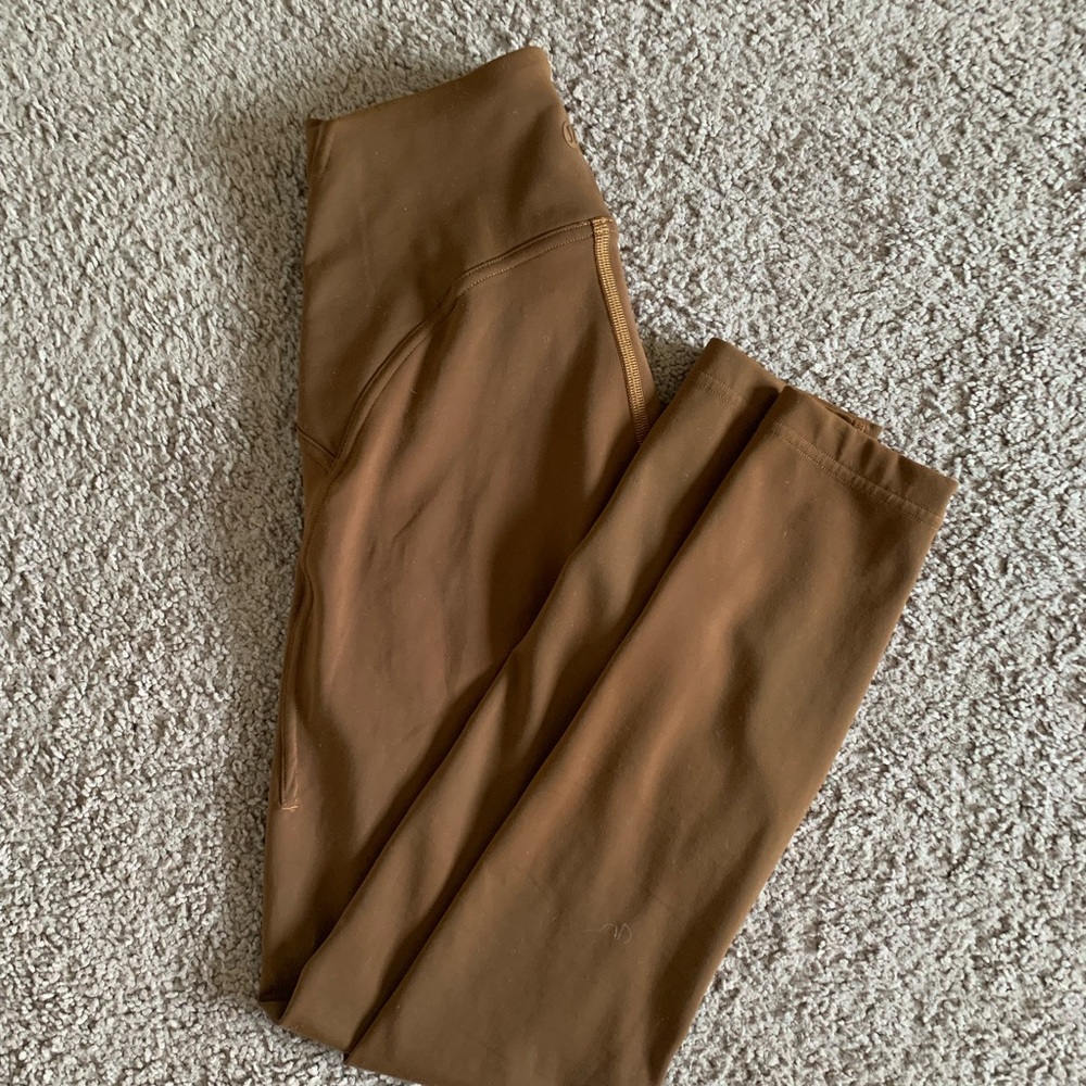 Brown High-Waisted Leggings